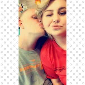 Meet your Posher, Kendall